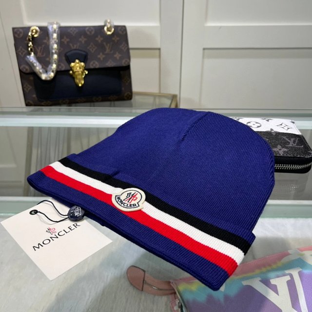Moncler Beanie: seller detail photo 11
