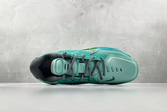 Nike Sneakers G.T. Cut 3 EP Basketball Shoes product detail image 49