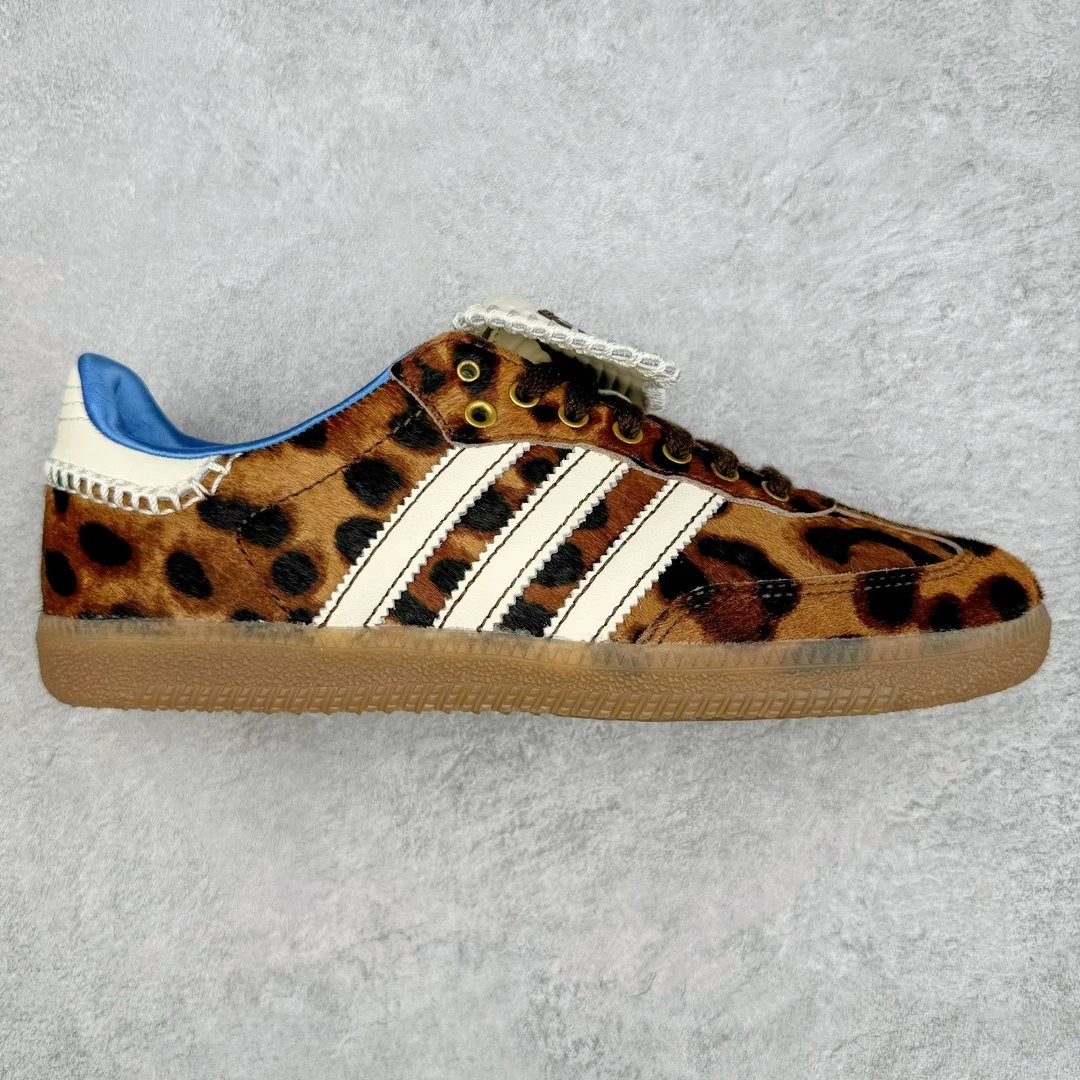 IE0578 Horsehair Long Tongue EU 35.5-44