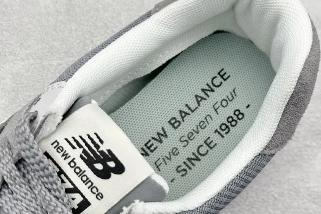 New Balance 574 Series product detail image 44