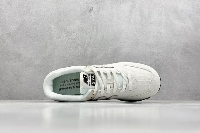 New Balance 574 Series product detail image 21