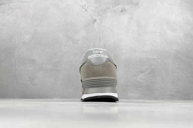 New Balance 574 Series product detail image 6