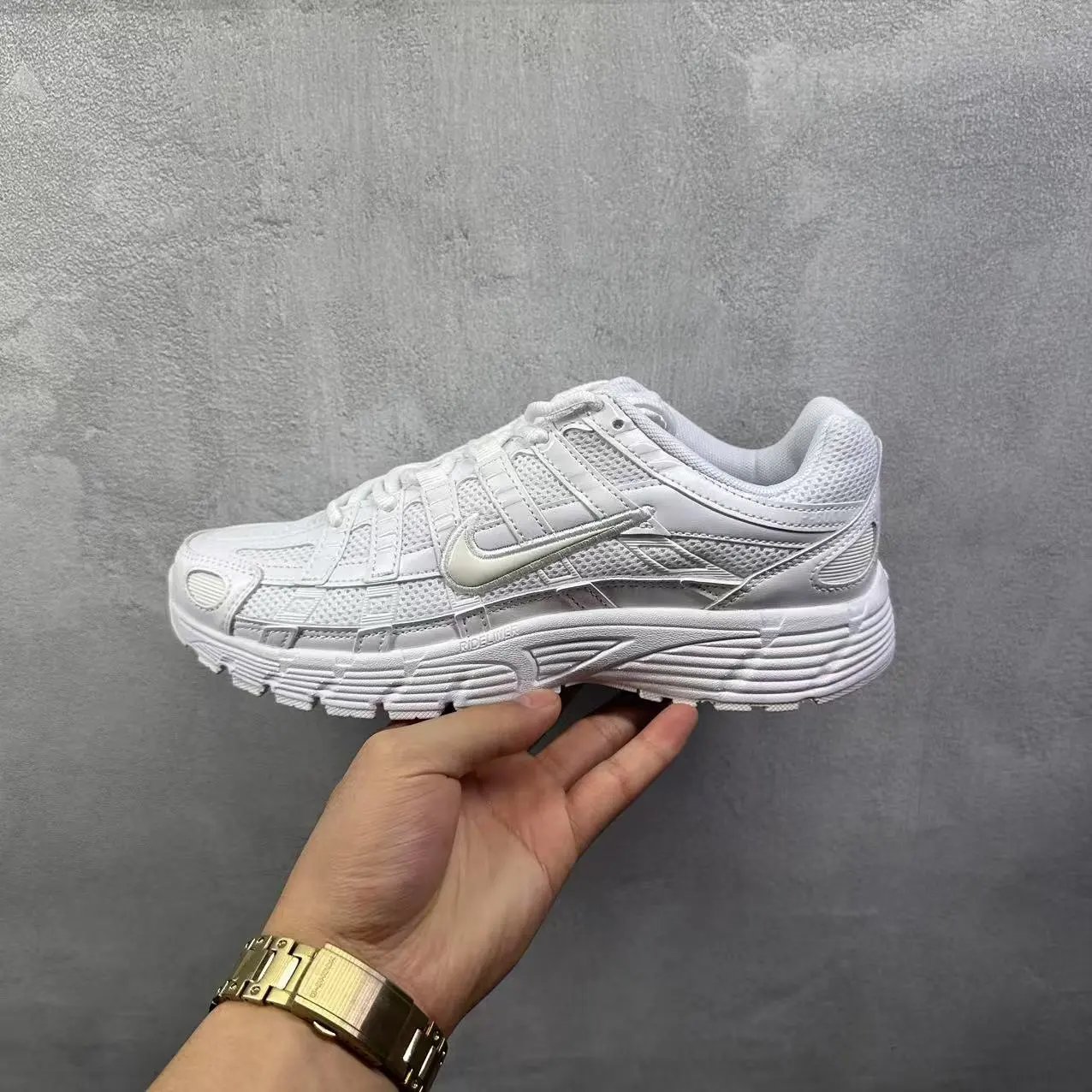 White IF1756-100