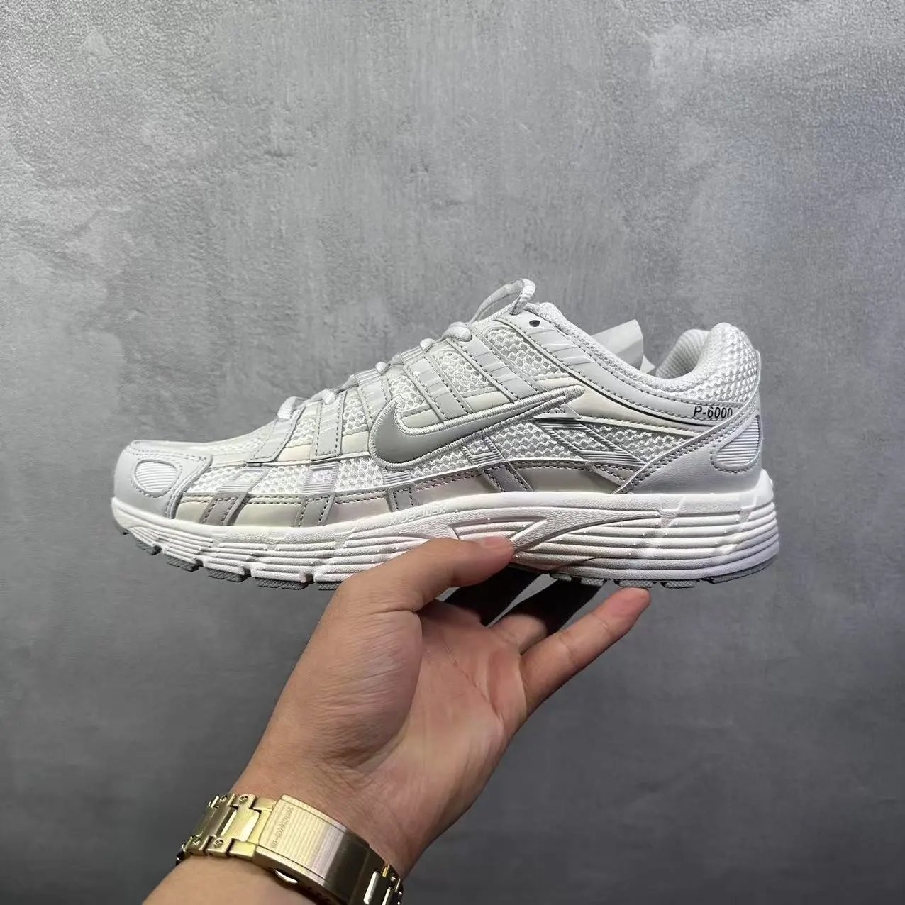 White IF1756-100