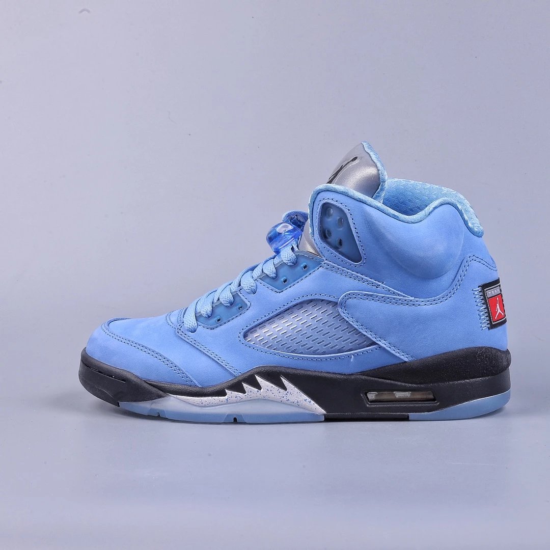DV1310-401 University Blue