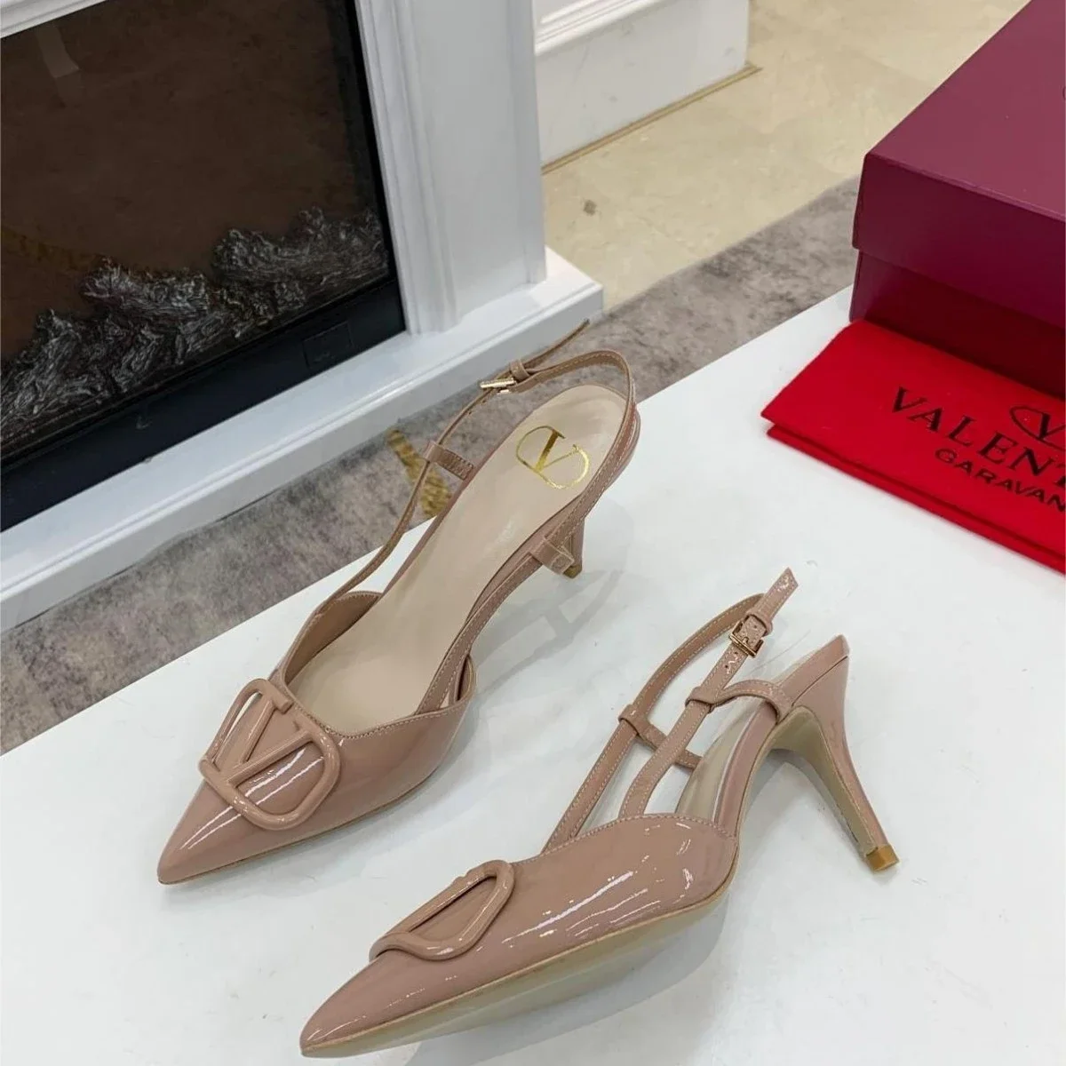 Valentino Tacones Altos