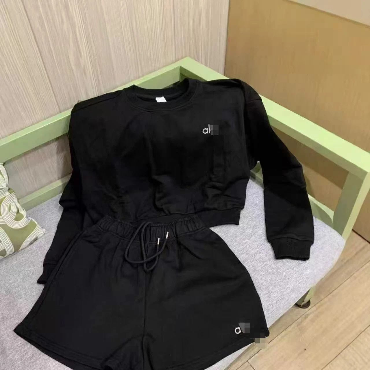 Black Set 2