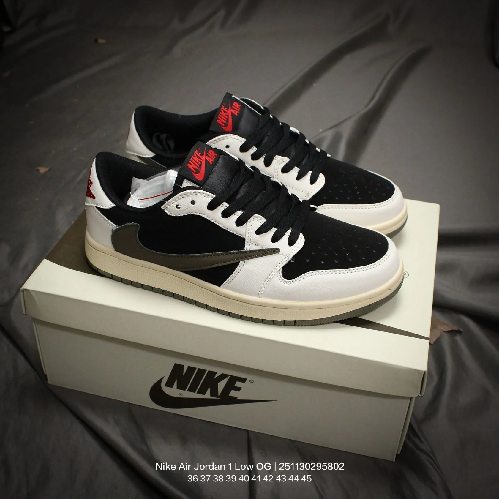 Nike Sneakers Air Jordan 1 Low — 13