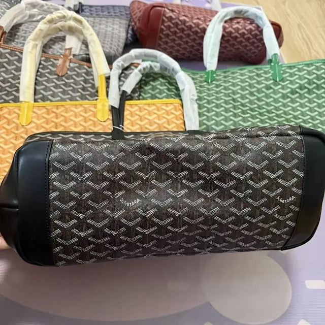 Goyard Backpacks Chevron-pattern flap backpack with top handle product detail image 53