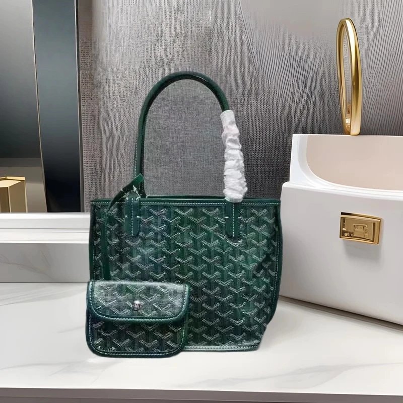 Goyard Backpacks Chevron-pattern flap backpack with top handle — handbag green 20*20*12 CM