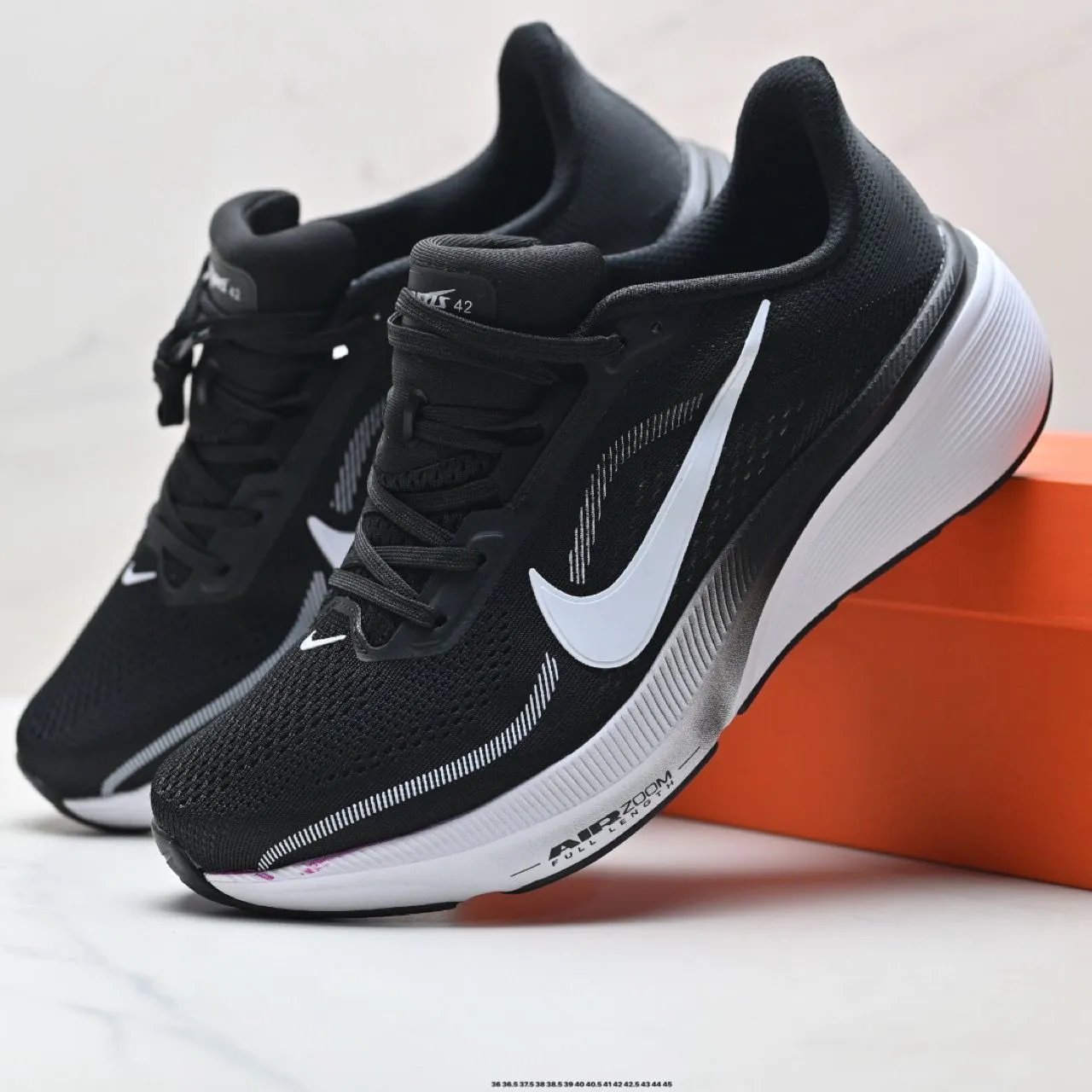 Nike Sneakers Air Zoom Full-Length — 19