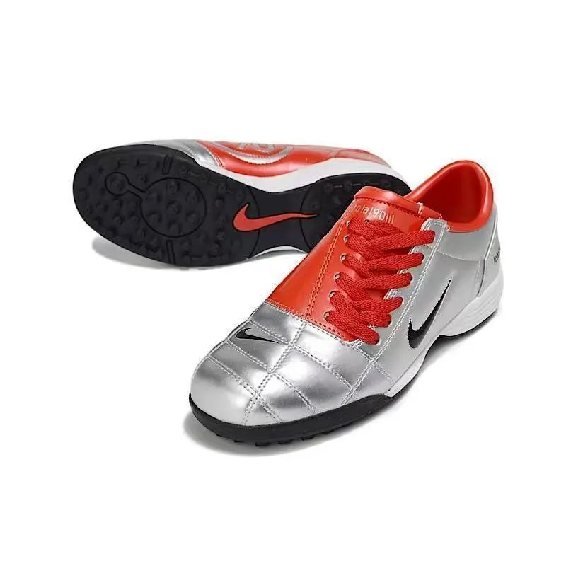 Nike Sneakers Total 90 III turf soccer shoes — 25