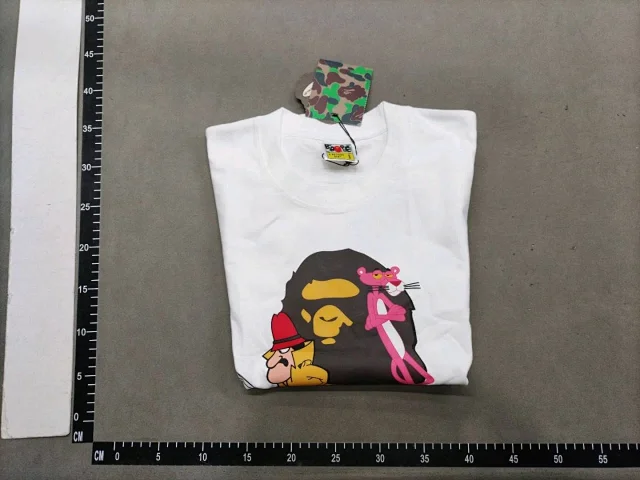 BAPE T-Shirts Short-Sleeve Graphic Print product detail image 2