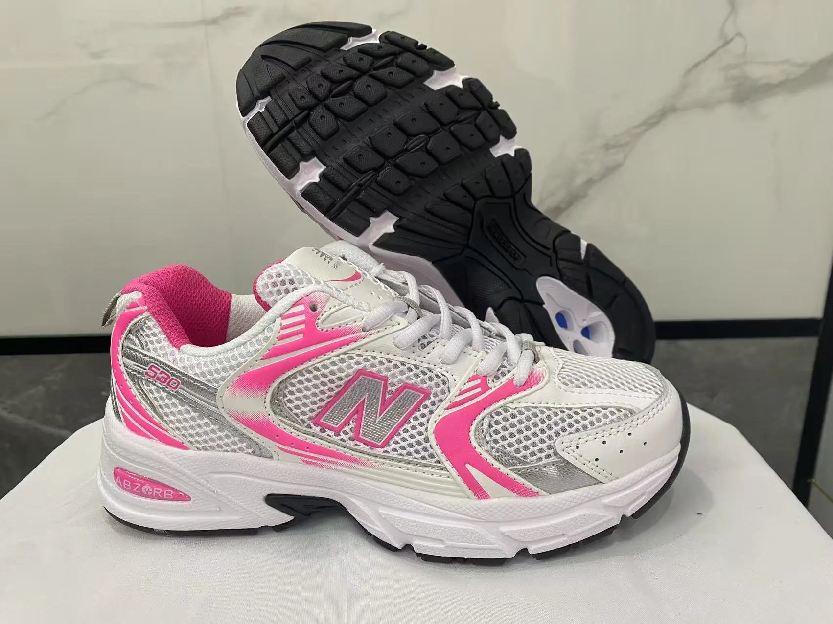 New Balance Sneakers 530 — 12