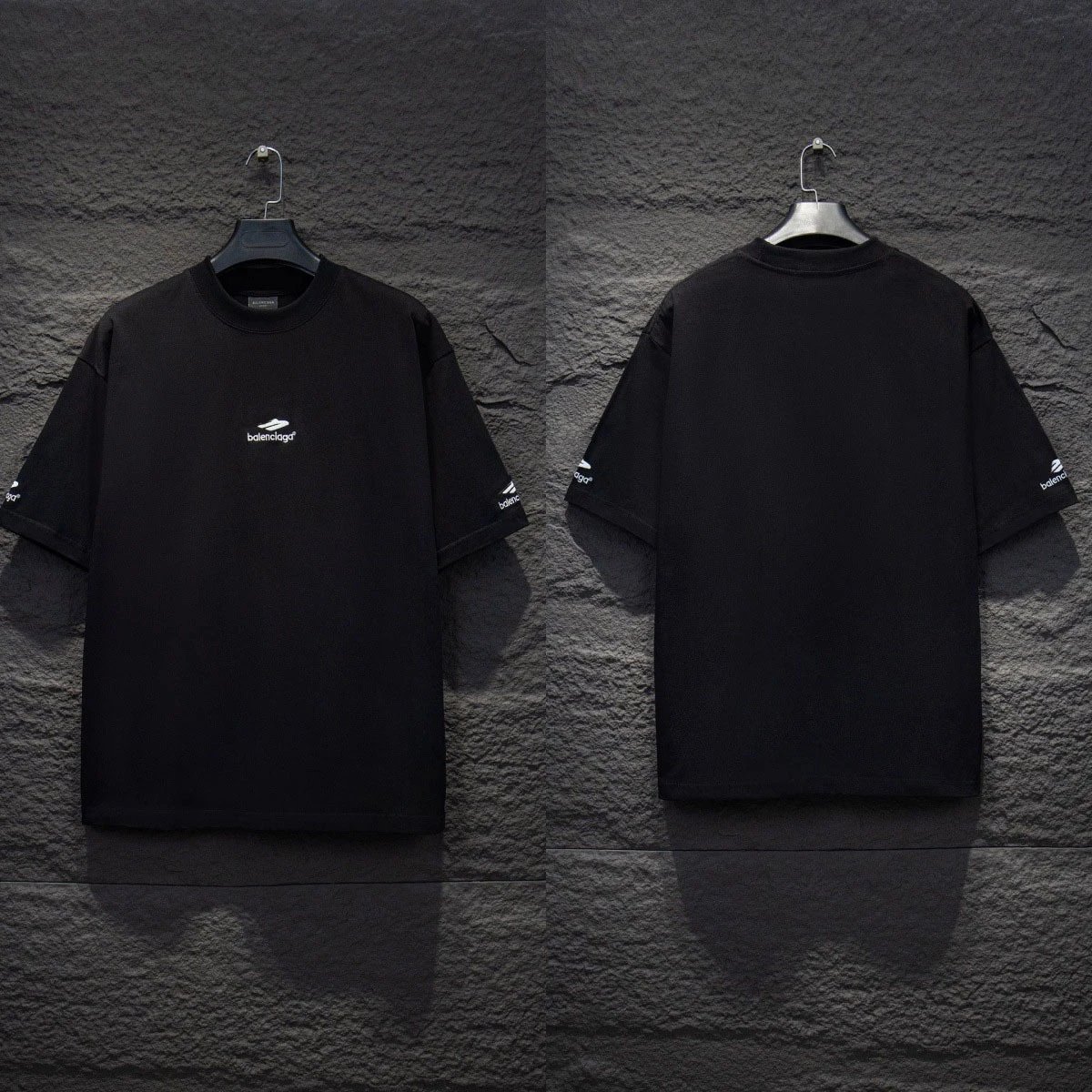 Balenciaga T-Shirts Logo Graphic Oversized Short-Sleeve T-Shirt — 5162 black