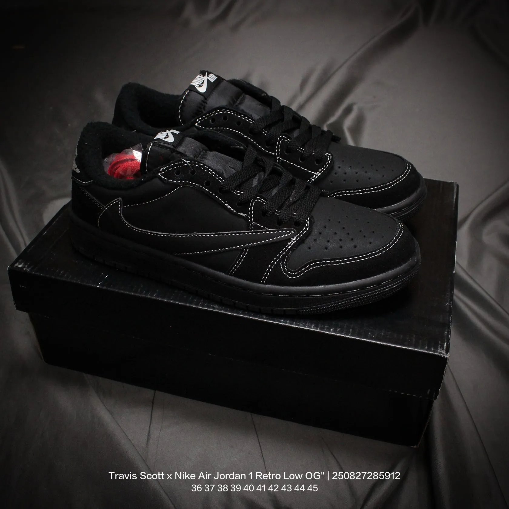 Nike Sneakers Air Jordan 1 Low — 15