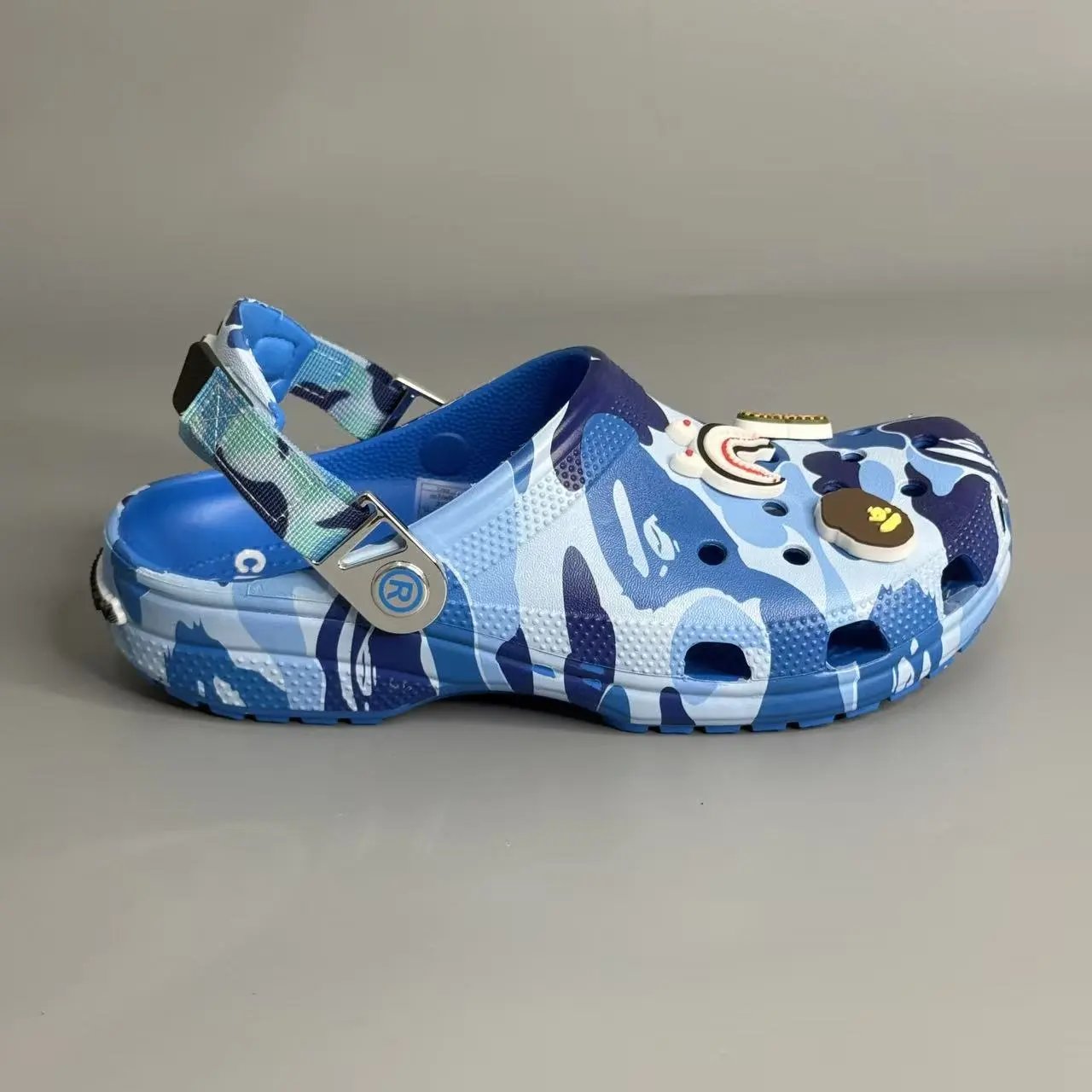 BAPE Slippers Camouflage Slide Sandals with Graphic Charms — Plated Bep Blue-Bags