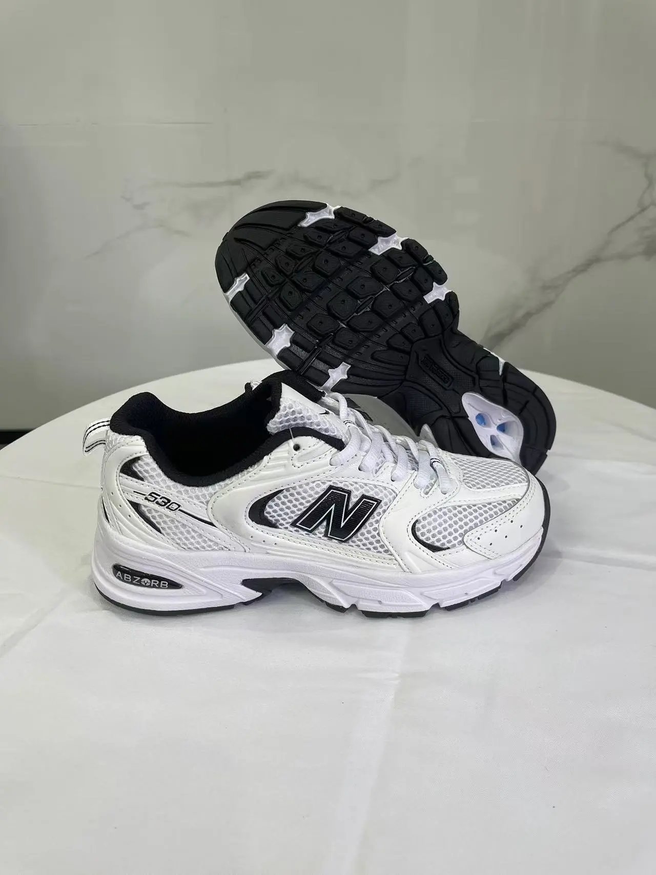 New Balance Sneakers 530 — 4