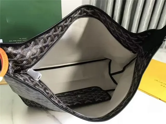 Goyard Backpacks Chevron-pattern flap backpack with top handle product detail image 30
