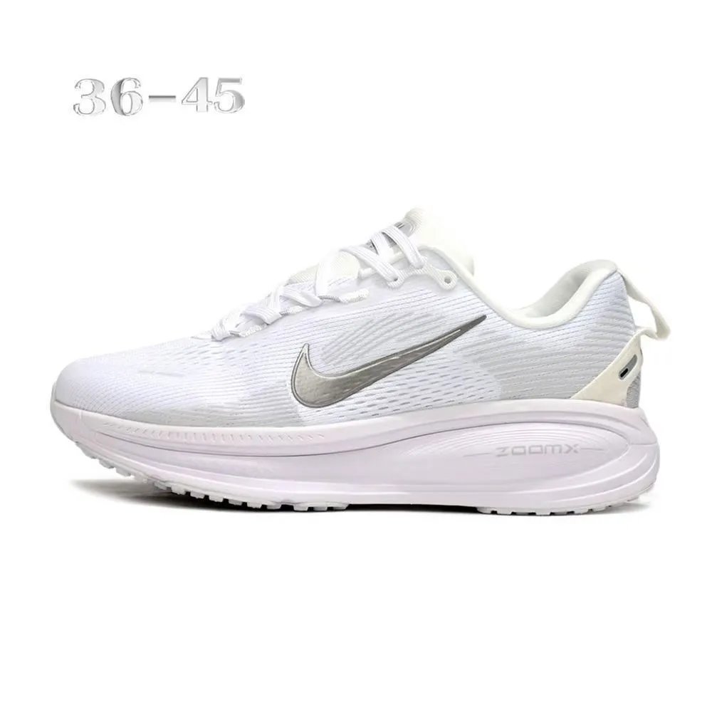 Nike Sneakers Vomero 18 — 18-Silver