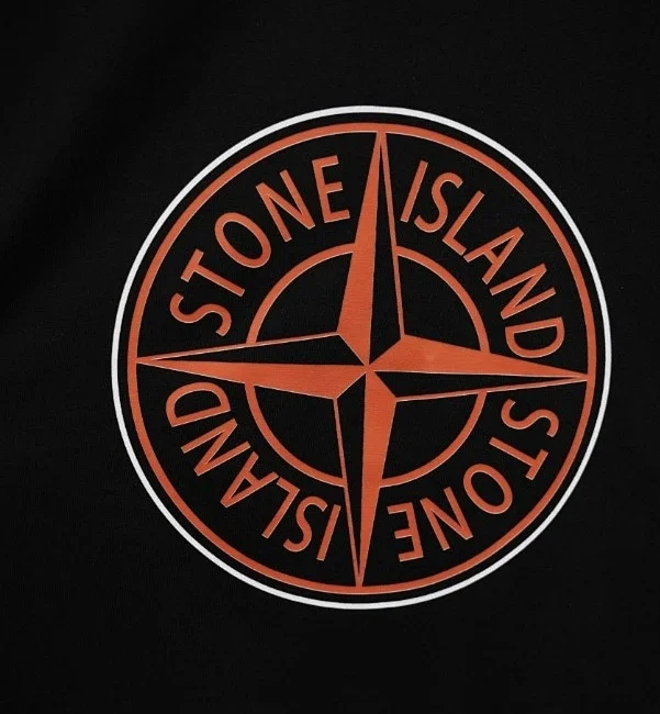 Stone Island T-Shirts Compass Graphic Short-Sleeve T-Shirt product detail image 3