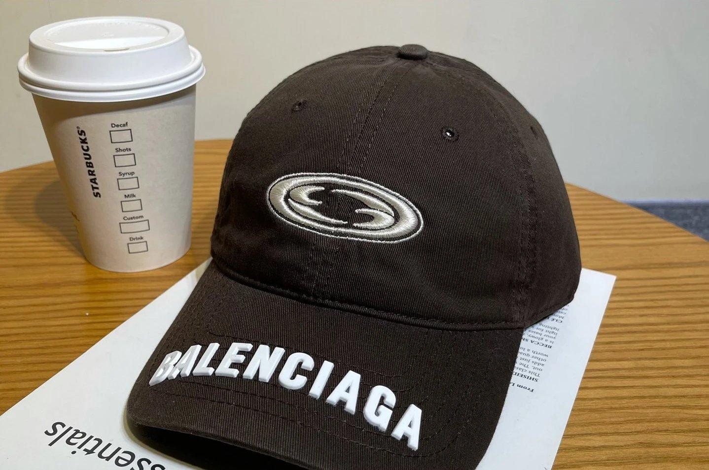 Balenciaga Hats Embroidered logo baseball cap — 01-6