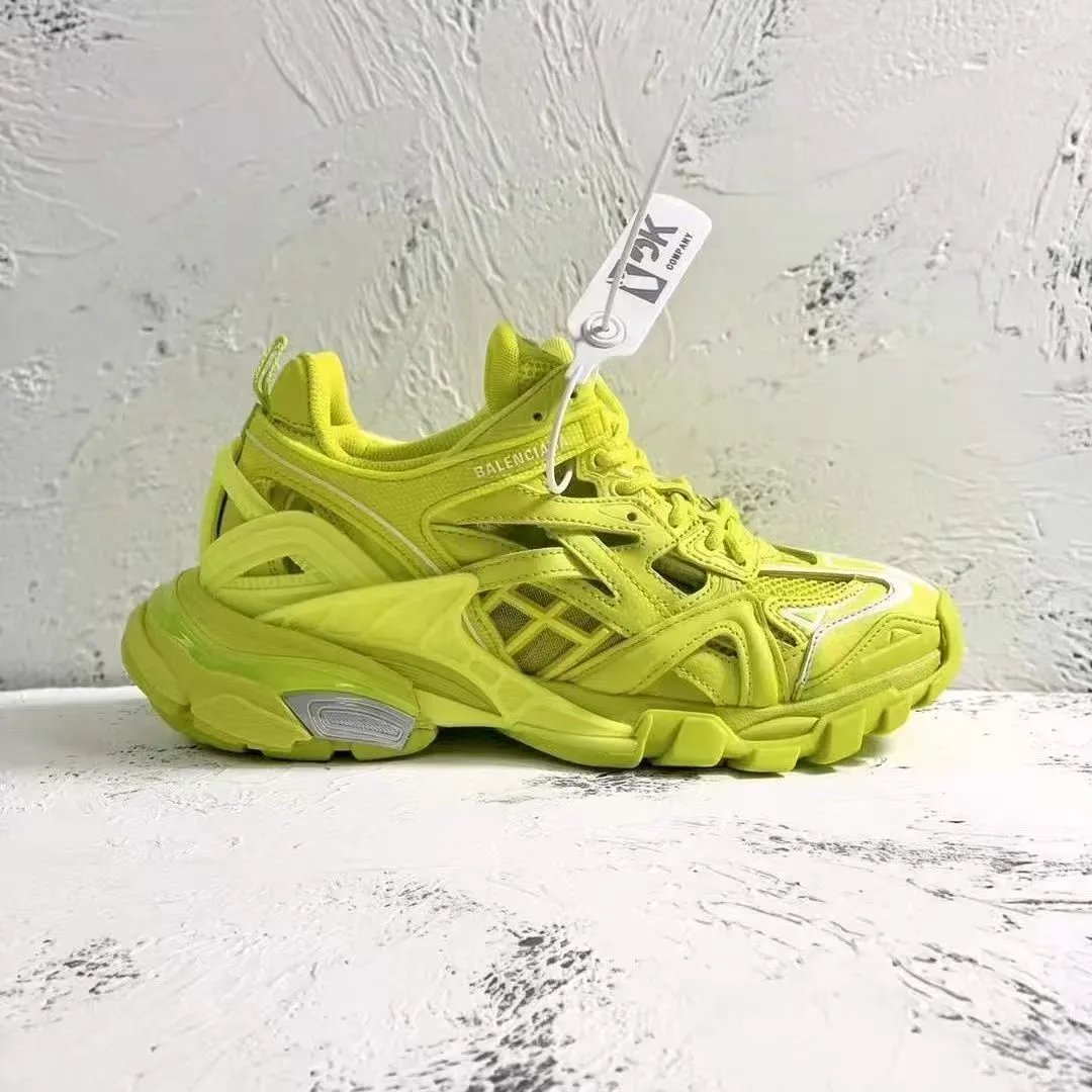 Balenciaga Sneakers Track.2 — 19