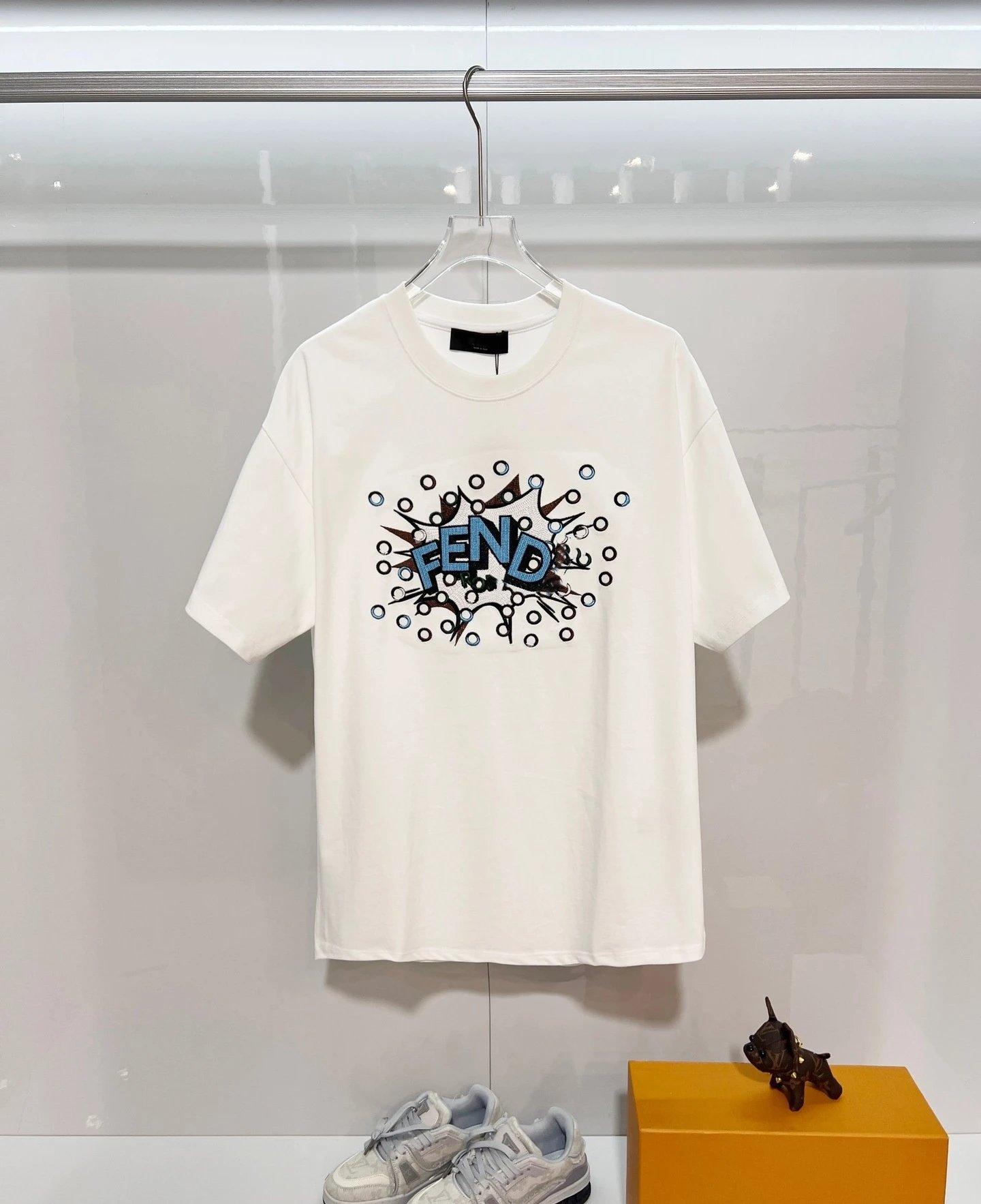 Unbranded T-Shirts Graphic-print crew-neck short-sleeve T-shirt — 39