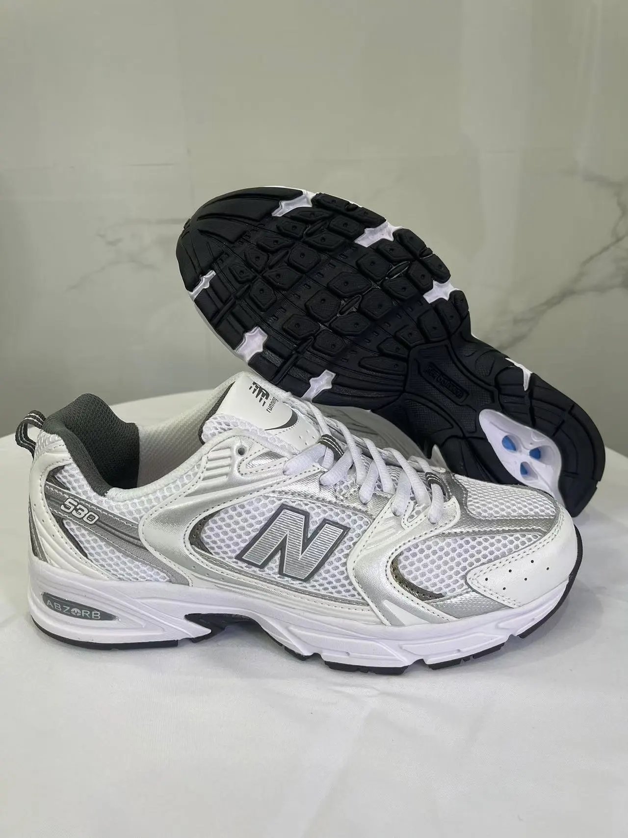 New Balance Sneakers 530 — 8