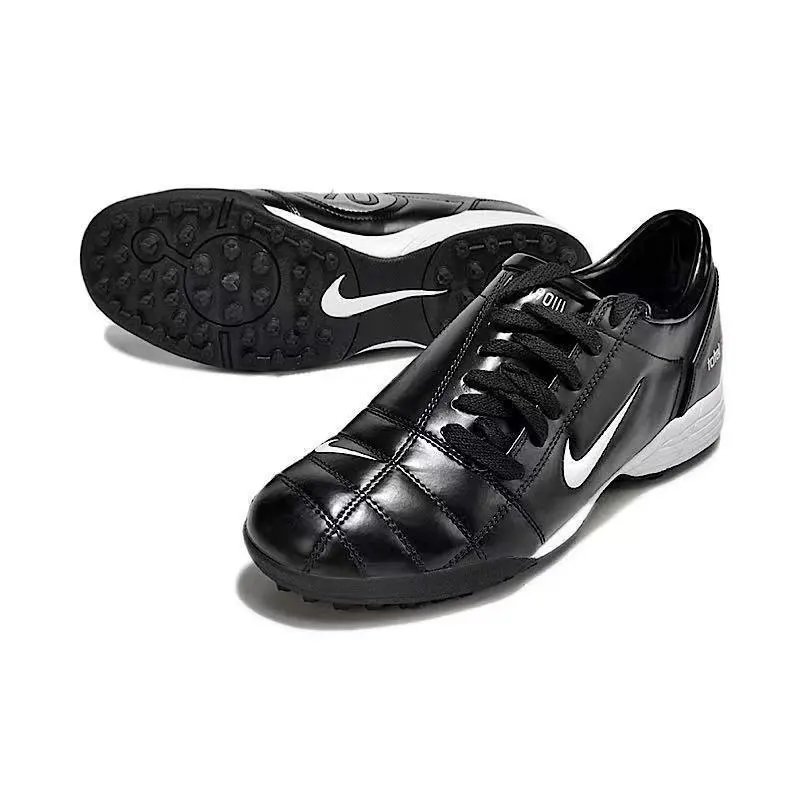Nike Sneakers Total 90 III turf soccer shoes — 31