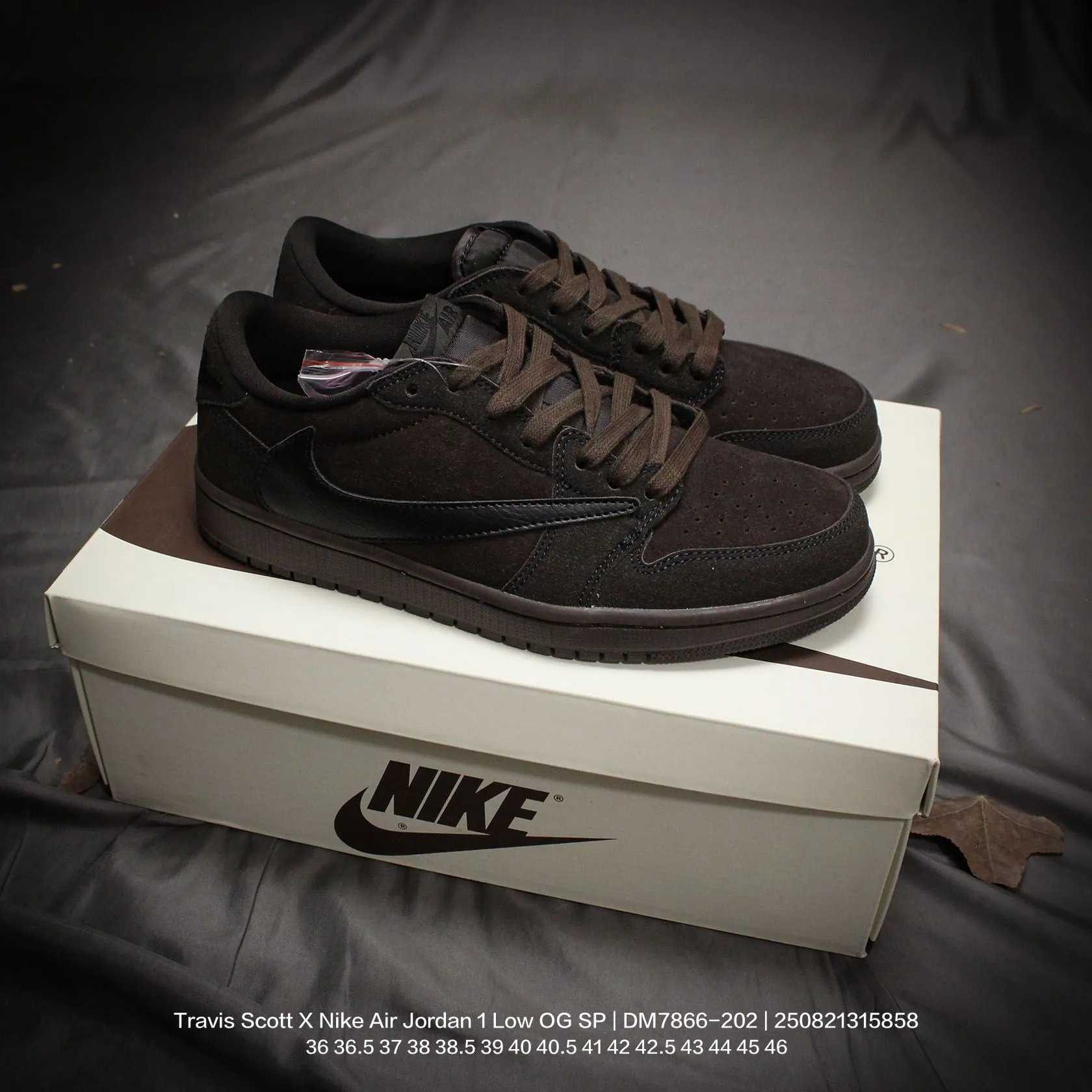 Louis Vuitton Sneakers Low-Top — 18