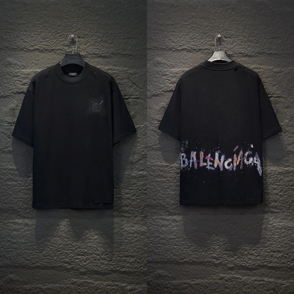 Balenciaga T-Shirts Graphic short-sleeve T-shirt — 5207 black