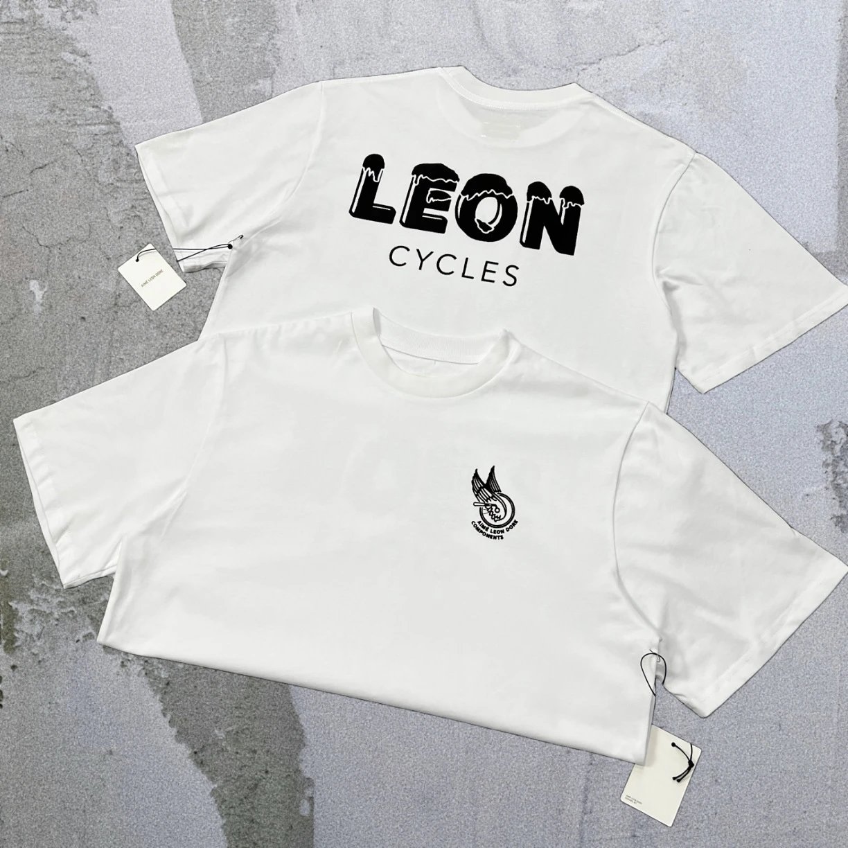 Aimé Leon Dore T-Shirts Short-sleeve logo graphic T-shirt — White letter graffiti A08