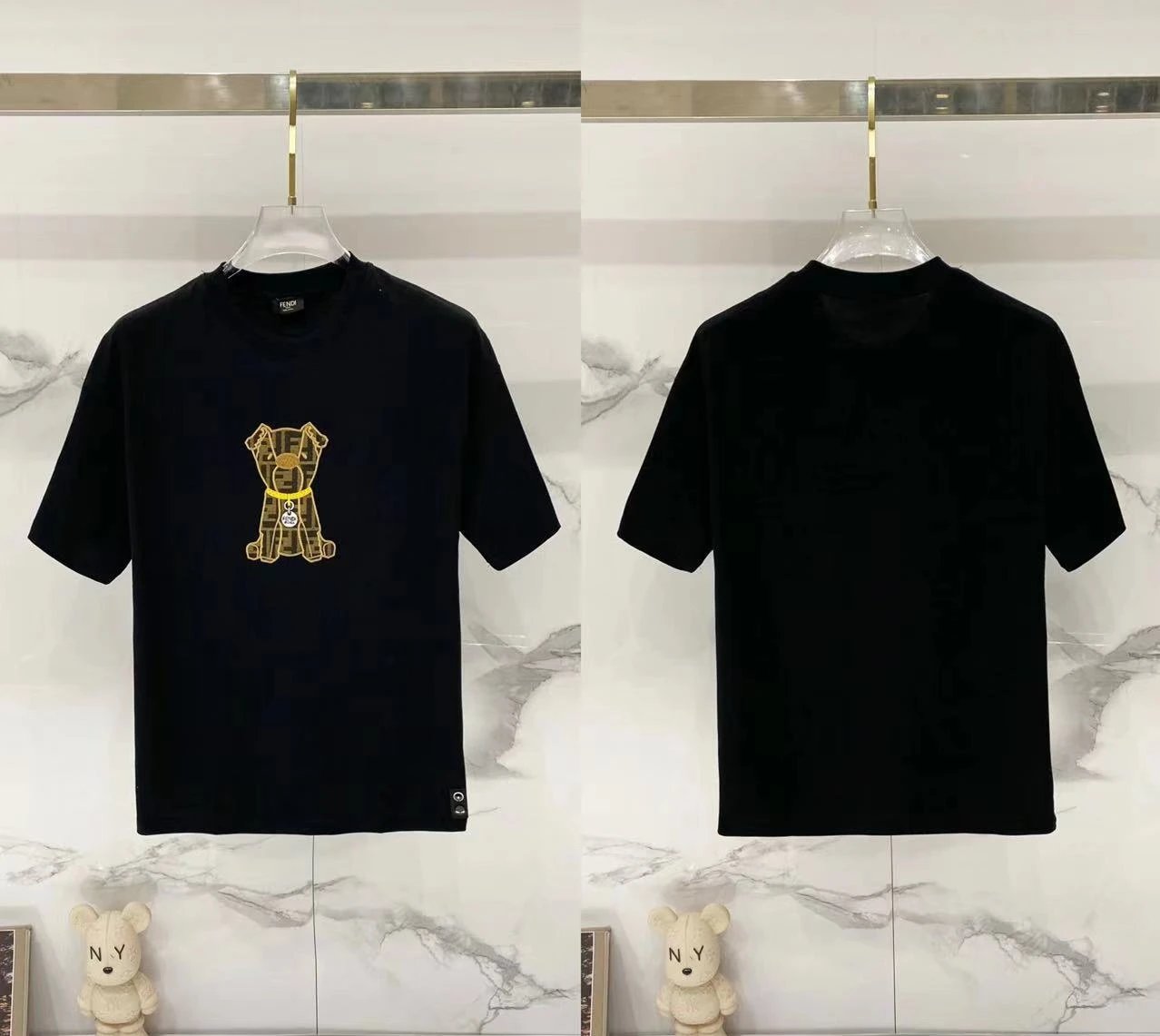 Fendi T-Shirts Loose-fit crew-neck short-sleeve T-shirt — F 009 embroidery black