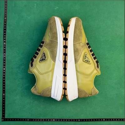 Prada Sneakers Low-top triangle-logo — 11