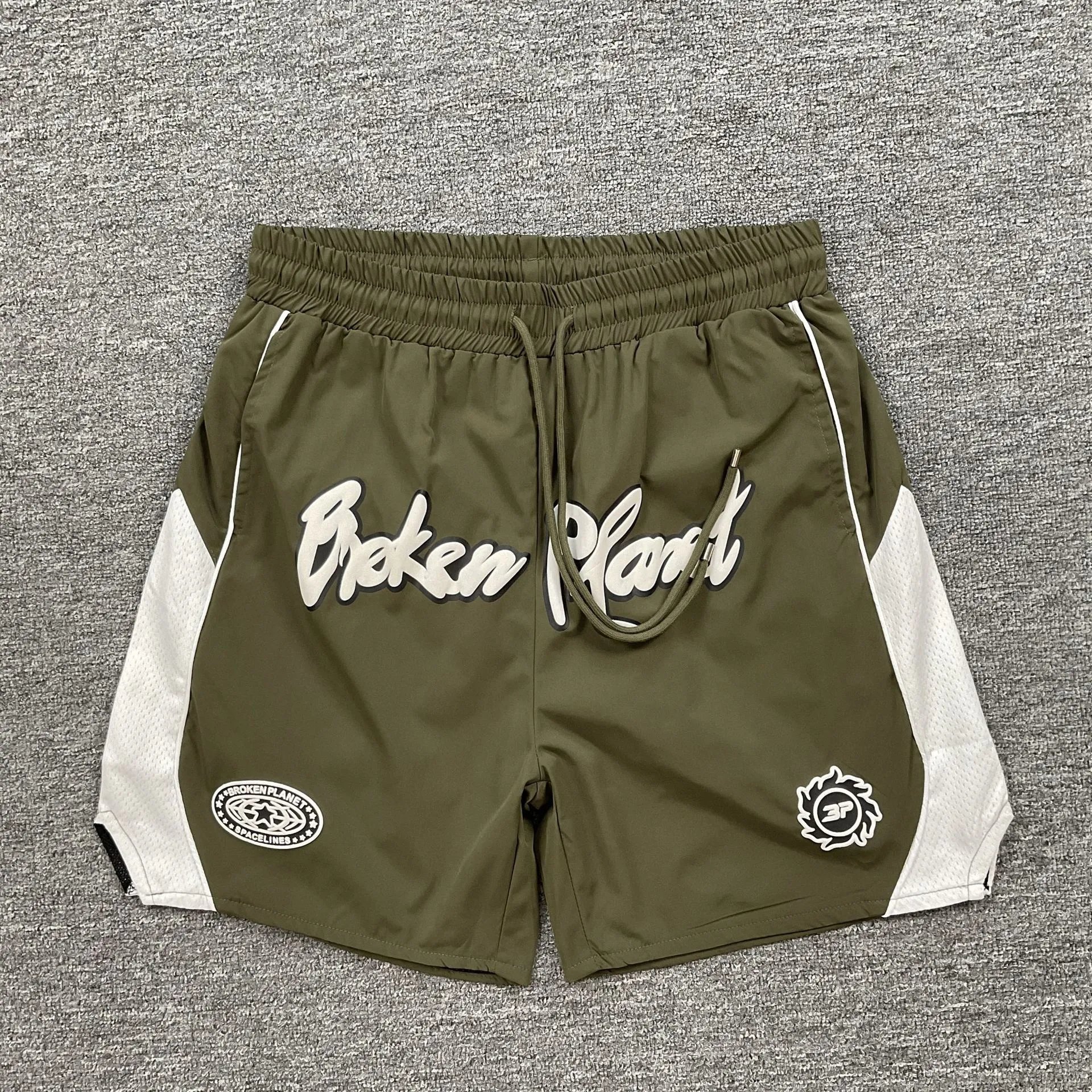 Broken Planet Shorts Graphic Panel Drawstring — 3198 green
