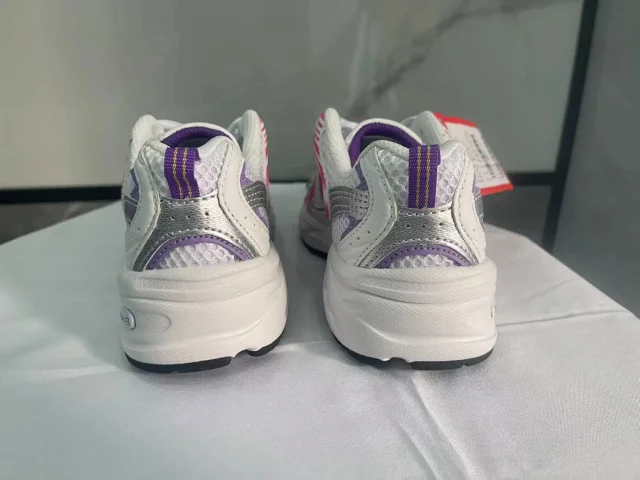 New Balance Sneakers 530 product detail image 13