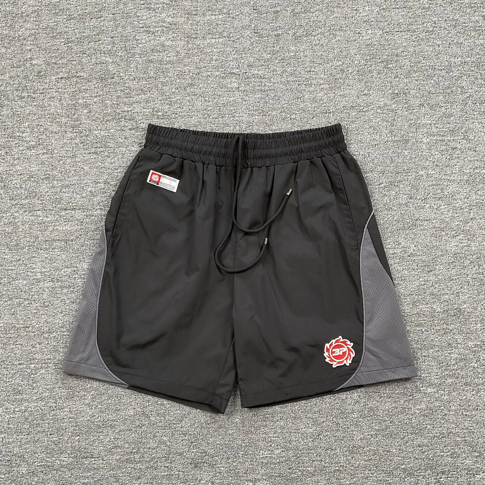 Broken Planet Shorts Graphic Panel Drawstring — 3193 black and gray
