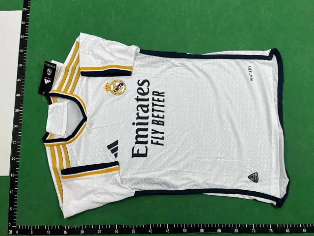 Unbranded Football Jerseys Short-Sleeve Club and National Team Designs product detail image 2