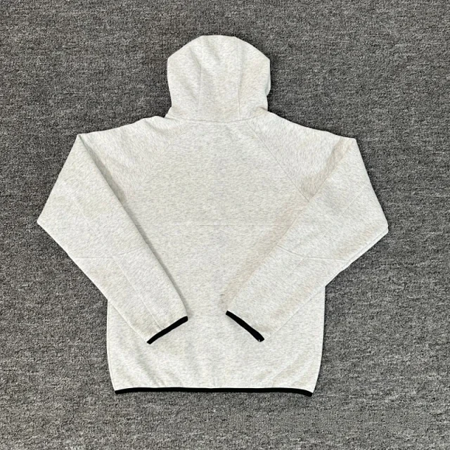 6PM Tracksuits Records Logo Hooded Tracksuit product detail image 3