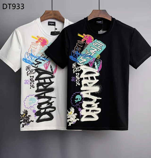 Dsquared2 T-Shirts DT992 graffiti-print crew-neck T-shirt product detail image 15