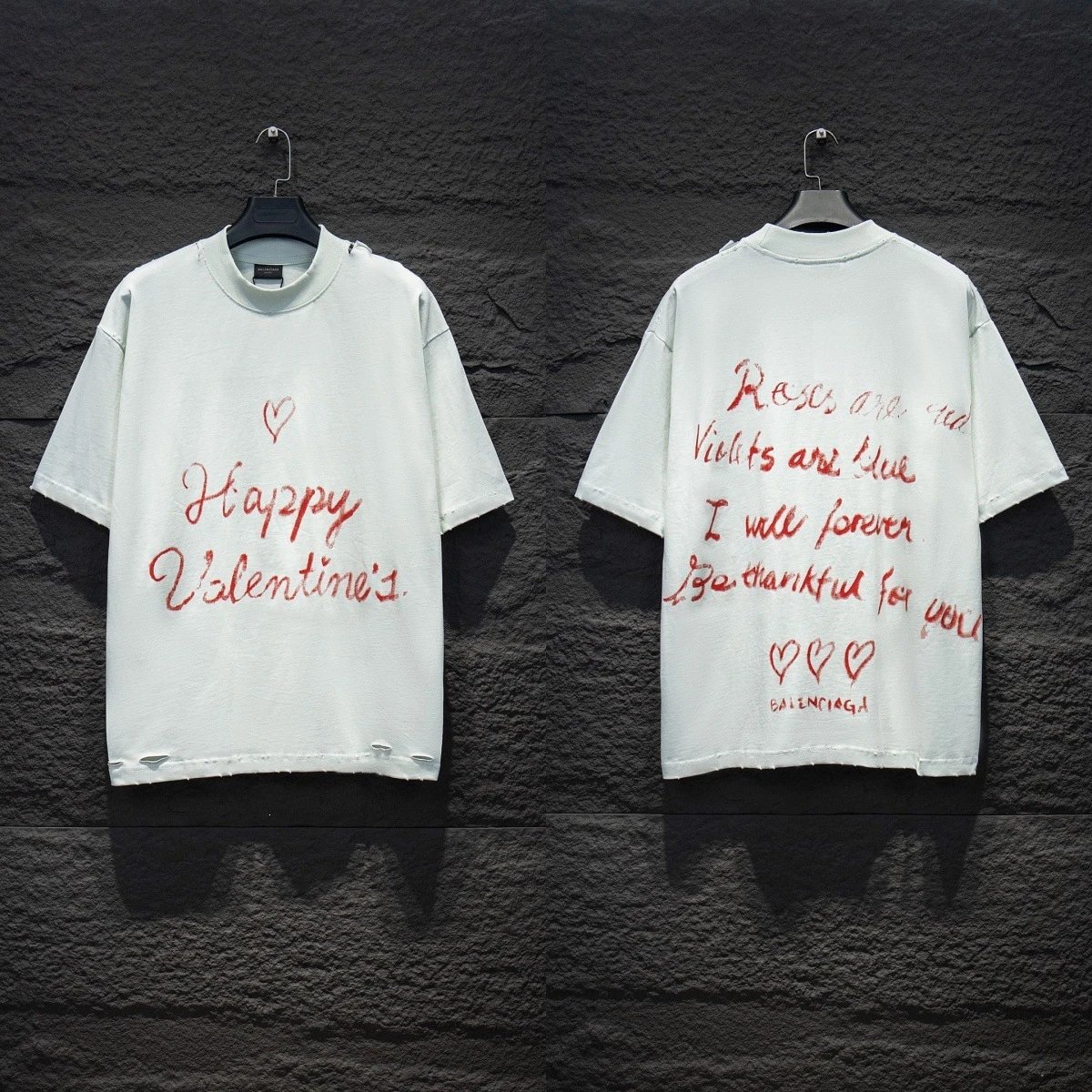 Balenciaga T-Shirts Graphic short-sleeve T-shirt — 5195 Grayish white