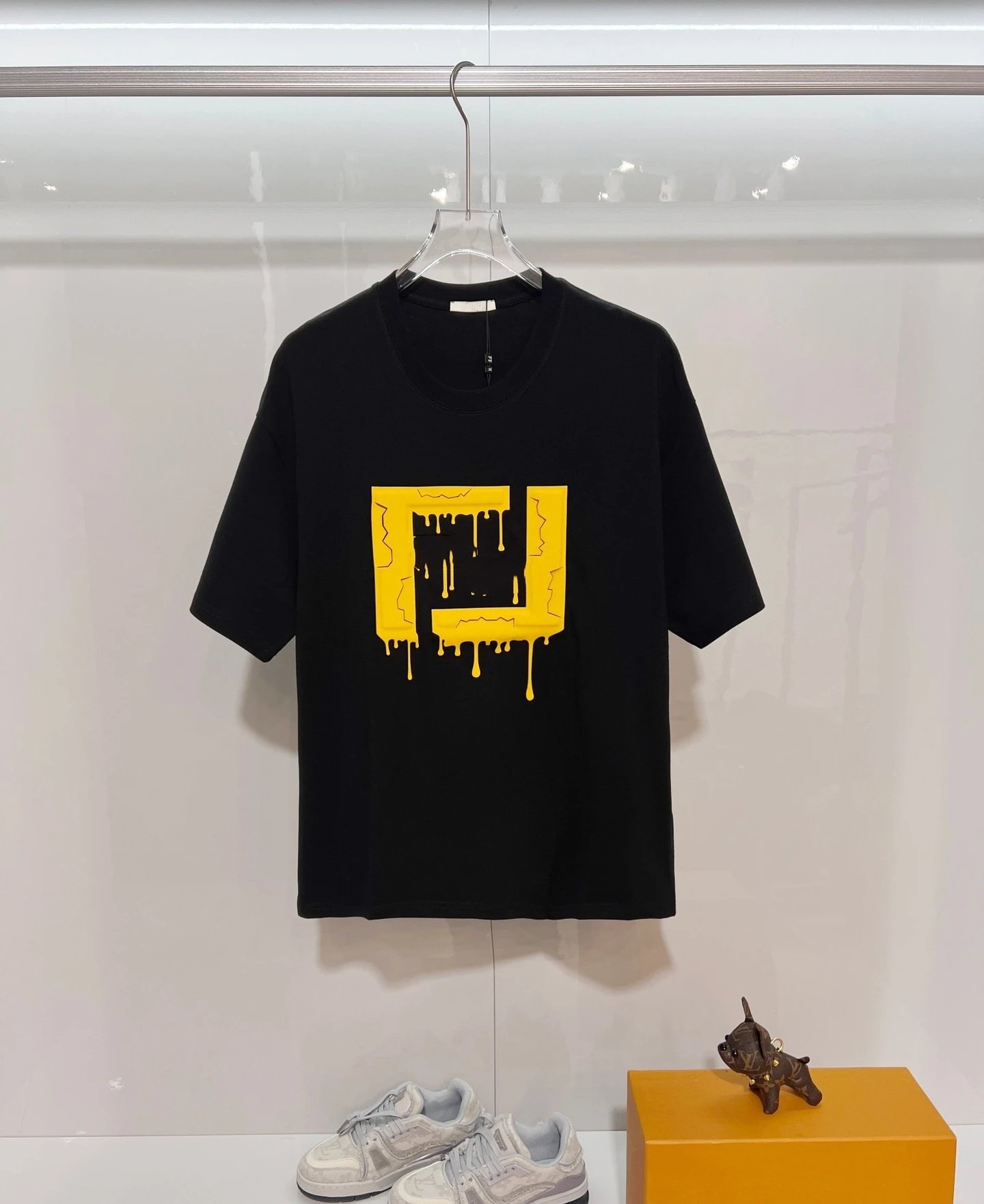 Unbranded T-Shirts Graphic-print crew-neck short-sleeve T-shirt — 16