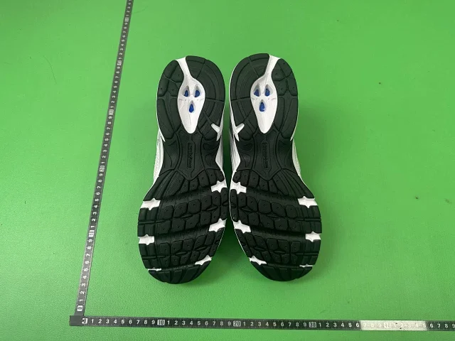 New Balance Sneakers 530 product detail image 2