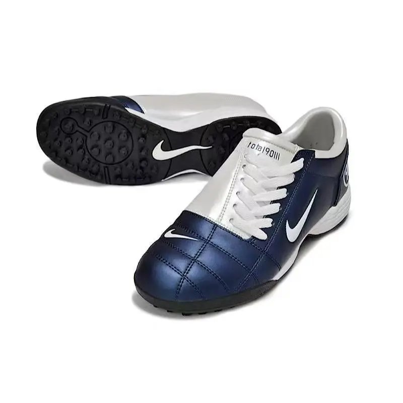 Nike Sneakers Total 90 III turf soccer shoes — 26