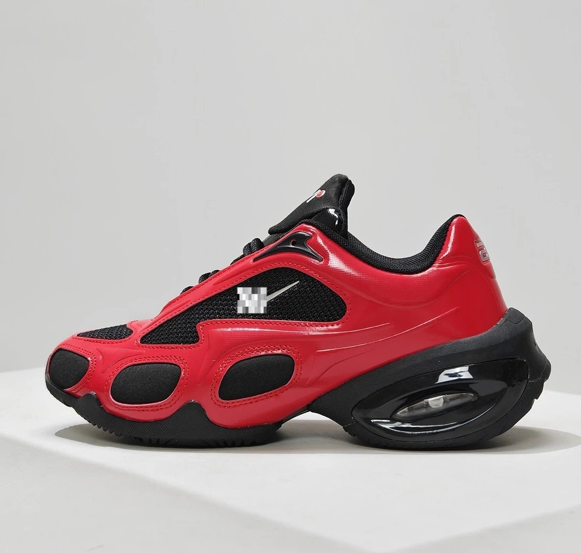 Nike Sneakers Air Max Muse — Black and red