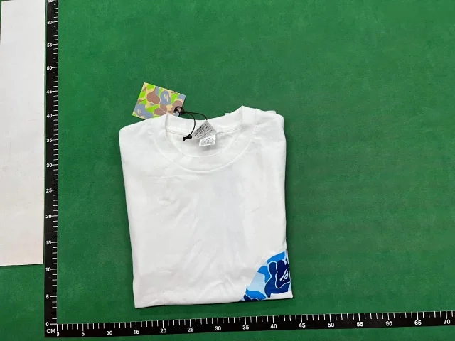 A Bathing Ape T-Shirts Side Head Camouflage Print product detail image 4
