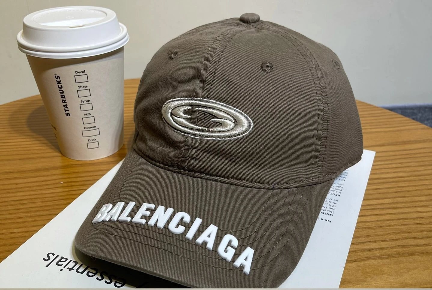 Balenciaga Hats Embroidered logo baseball cap — 01-10