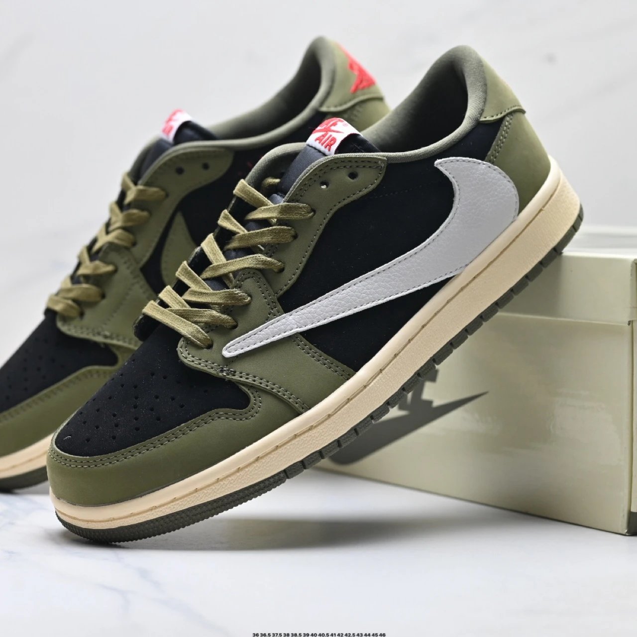 Nike Sneakers Air Jordan 1 Low — 5