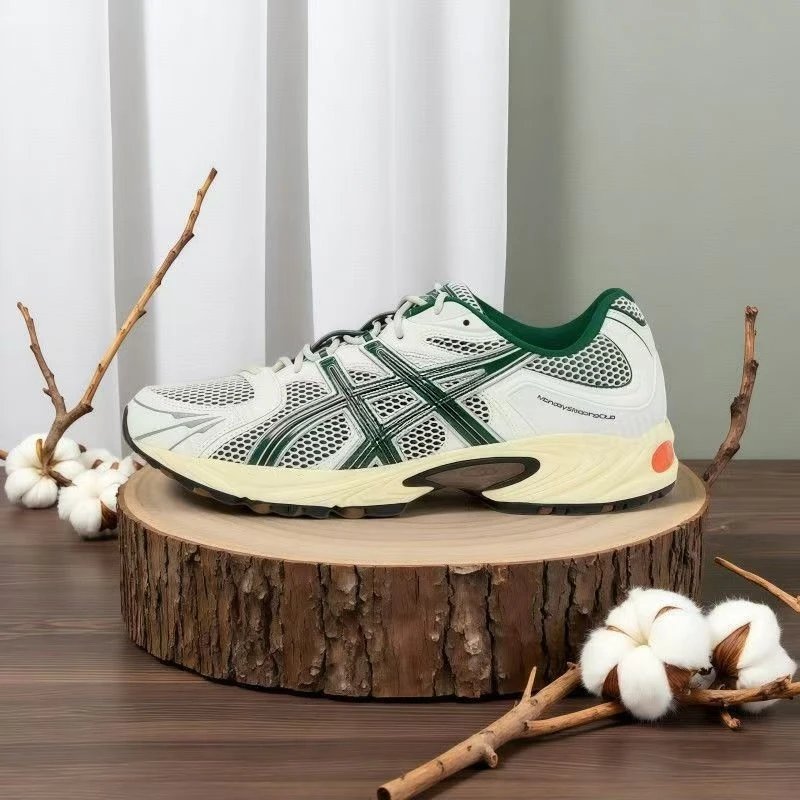 ASICS Gel-Kahana TR Nexus x Mo